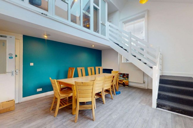 7 Hillmarton Road, Holloway, London N7 9JE 6