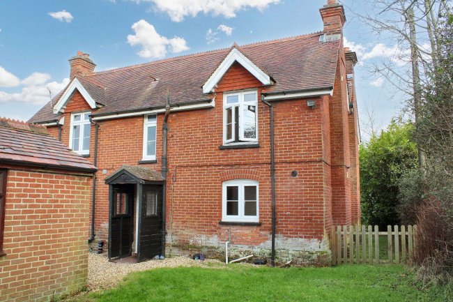 Hazelmere, Southampton Road, Cadnam, Southampton, SO40 2NB 4