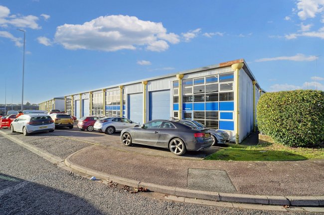 Unit 18 and 19 Progress Park, Ribocon Way, Luton, LU4 9UR 10