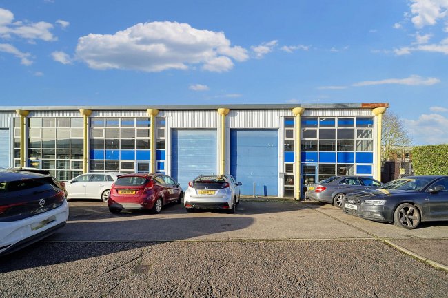 Unit 18 and 19 Progress Park, Ribocon Way, Luton, LU4 9UR 10