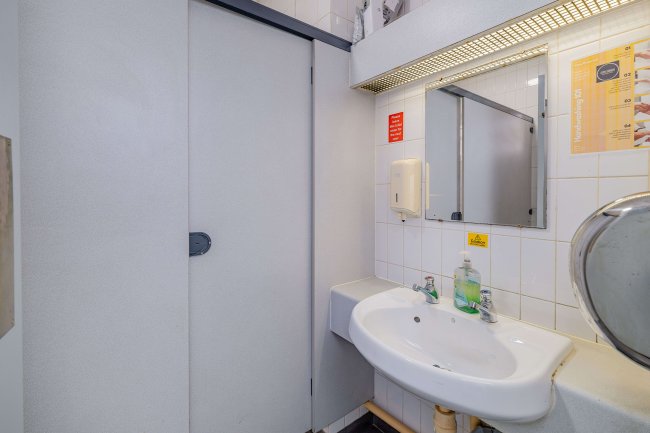 Clwyd Chambers, Clwyd Street, Rhyl, LL18 3LA 7