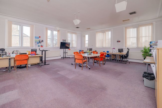 Clwyd Chambers, Clwyd Street, Rhyl, LL18 3LA 7