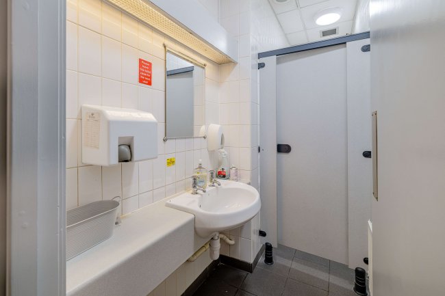 Clwyd Chambers, Clwyd Street, Rhyl, LL18 3LA 7