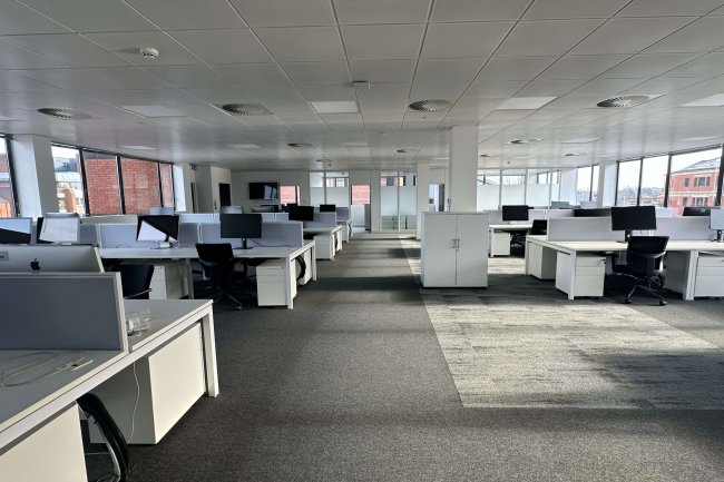 3 Queens Road, Reading, RG1 4AR 2