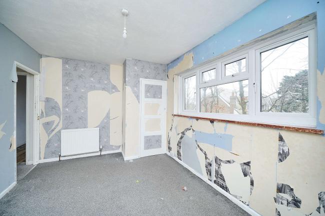 12 Burbage Road, Easton Royal, Pewsey, SN9 5LT 7