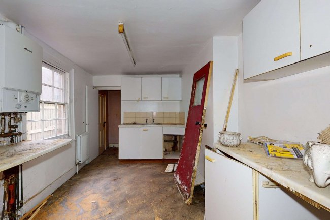 150 Fort Road, London SE1 5QA 6