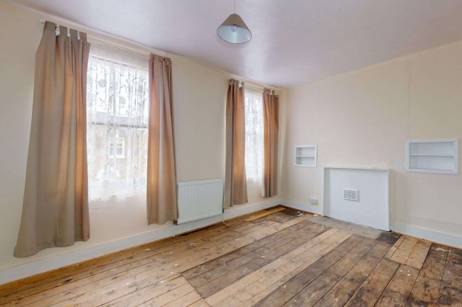 150 Fort Road, London SE1 5QA 6