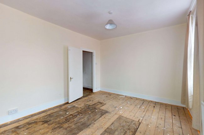 150 Fort Road, London SE1 5QA 6