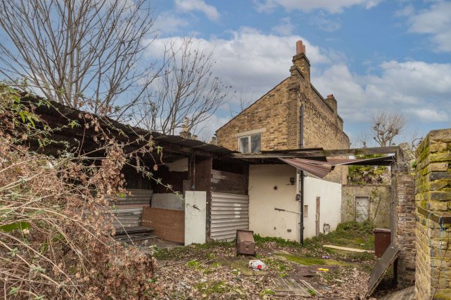 Land Adjoining 44 Reverdy Road, London SE1 5QD 7