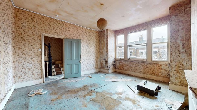 19 Gowlett Road, Peckham, London SE15 4HX 3