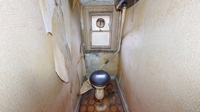 19 Gowlett Road, Peckham, London SE15 4HX 3