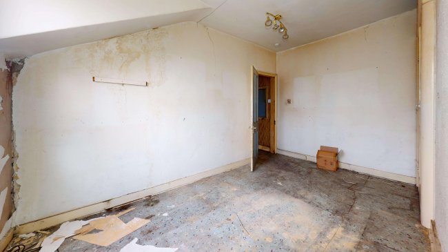 19 Gowlett Road, Peckham, London SE15 4HX 3