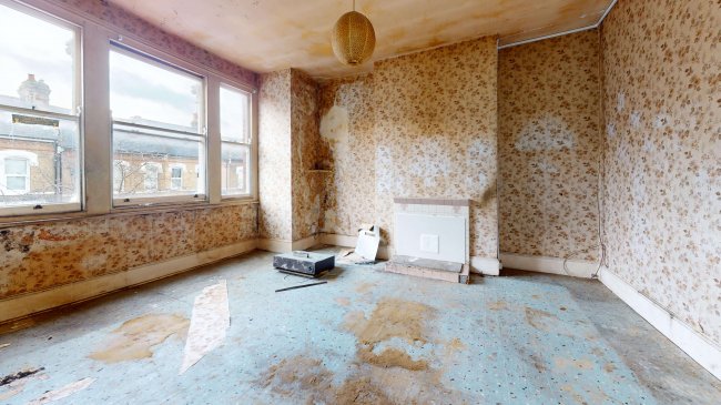 19 Gowlett Road, Peckham, London SE15 4HX 3