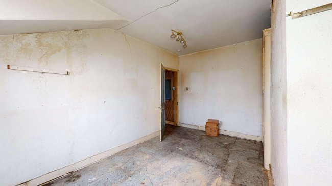 19 Gowlett Road, Peckham, London SE15 4HX 3