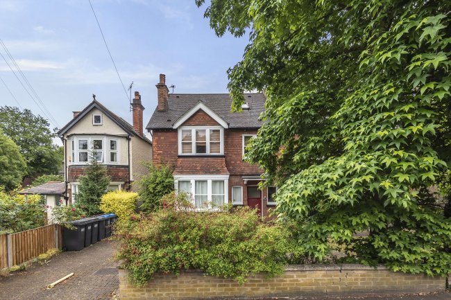 Flat 3, 5 Dale Road, Purley, CR8 2ED 10