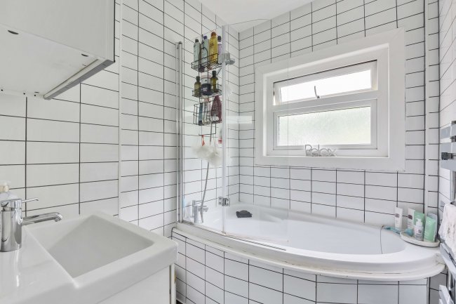 Flat 3, 5 Dale Road, Purley, CR8 2ED 10