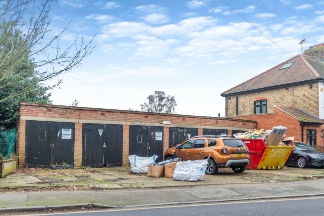 Land and Garages at 1-6 Cromer Road, Hornchurch, RM11 1EY 9