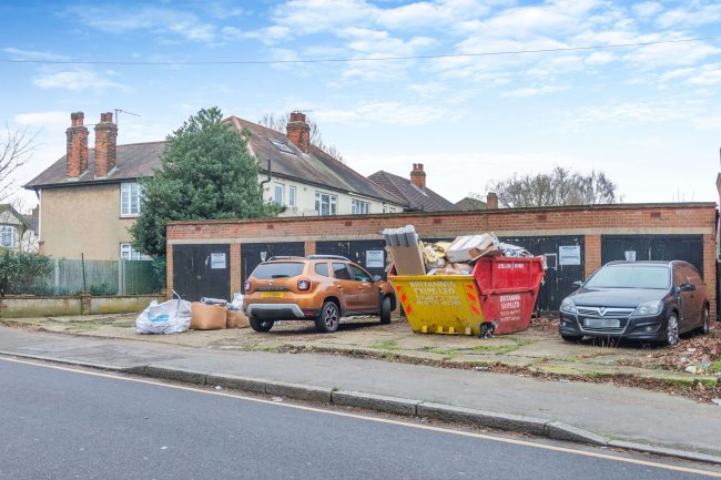 Land and Garages at 1-6 Cromer Road, Hornchurch, RM11 1EY 9