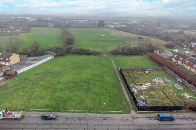 Land on the North side of Alder Way, Swanley, Kent, BR8 7XA 1