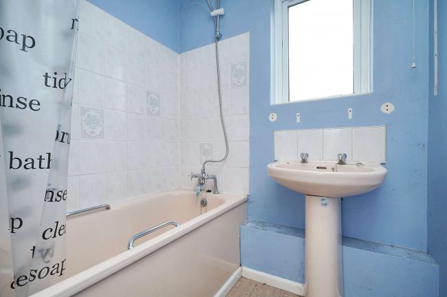 22 Webbs Way, Burbage, Marlborough, SN8 3TF 2