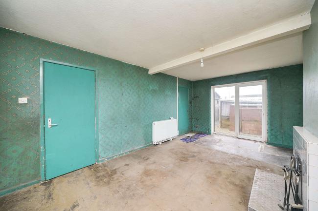 22 Webbs Way, Burbage, Marlborough, SN8 3TF 2