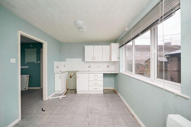 22 Webbs Way, Burbage, Marlborough, SN8 3TF 2