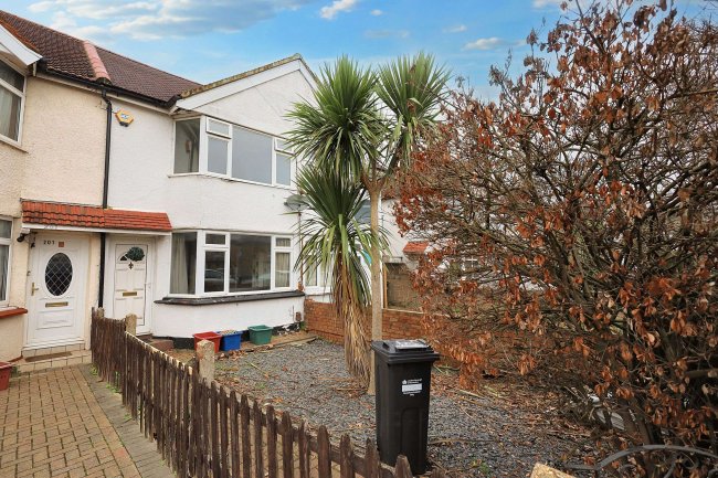 203 Hounslow Road, Hanworth, Feltham, TW13 6AD 6