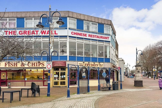 78 High Street, Gosport, Hampshire PO12 1DS 9