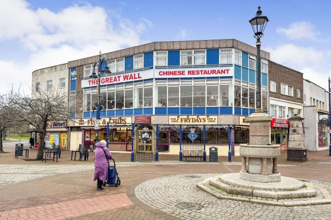 78 High Street, Gosport, Hampshire PO12 1DS 9