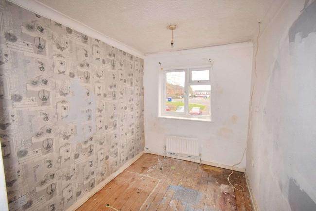 40 Greaves Square, Kings Norton, Birmingham B38 9LX 3