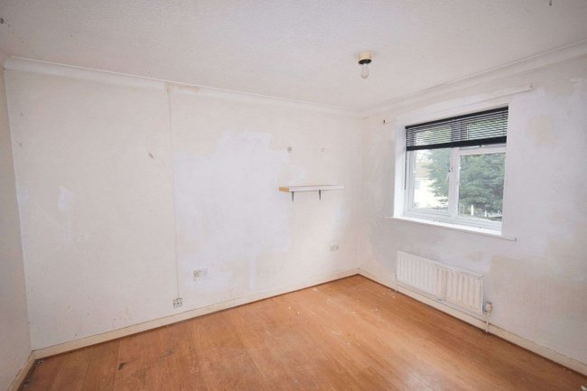 40 Greaves Square, Kings Norton, Birmingham B38 9LX 3