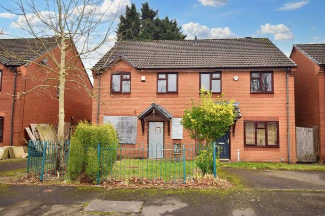 40 Greaves Square, Kings Norton, Birmingham B38 9LX 3