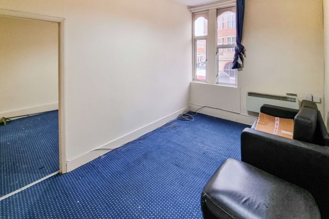 248,248A & 248B High Road, Leyton, London E10 5PW 4