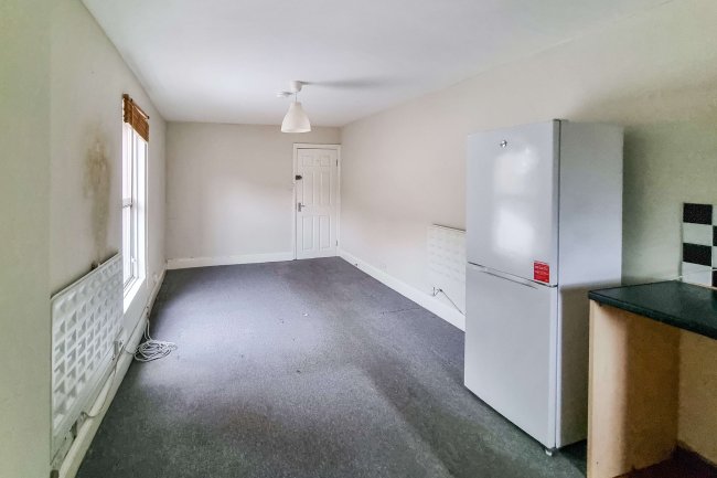 248,248A & 248B High Road, Leyton, London E10 5PW 4