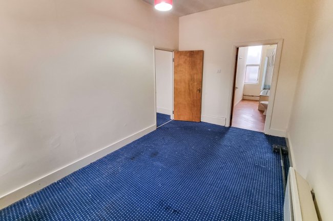 248,248A & 248B High Road, Leyton, London E10 5PW 4