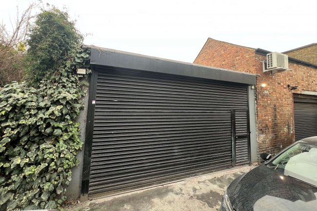 248,248A & 248B High Road, Leyton, London E10 5PW 4