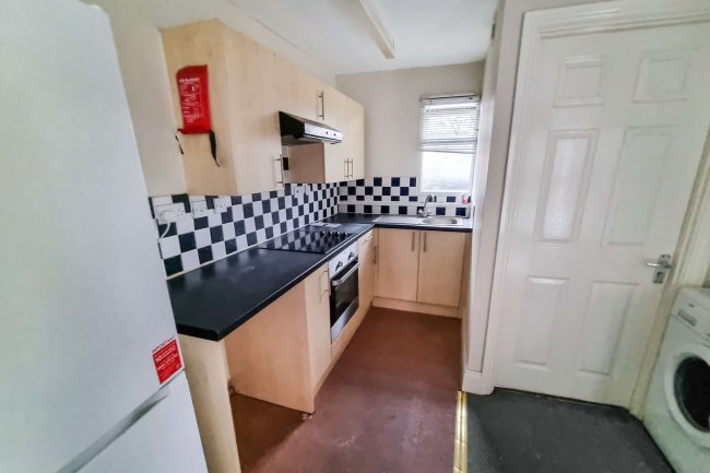 248,248A & 248B High Road, Leyton, London E10 5PW 4