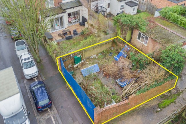 Land to the rear of 25 Dukes Avenue, Muswell Hill, London N10 2PS 8