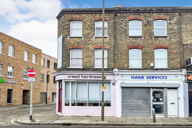 125/125A Greenwich South Street, London SE10 8NX 8