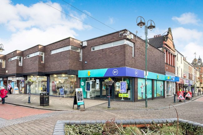 1 Earle Street & 60 Market Street, Crewe CW1 2BS 3