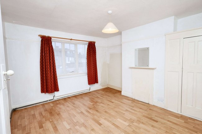 158 Christchurch Avenue, Harrow, Middlesex, HA3 8NW 1