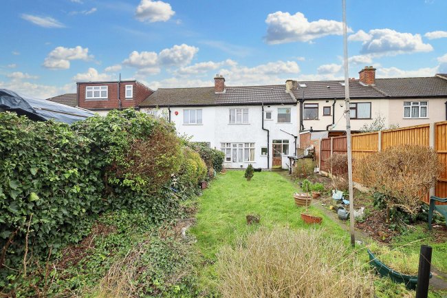 158 Christchurch Avenue, Harrow, Middlesex, HA3 8NW 1