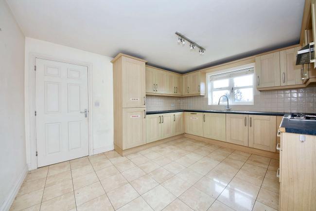 35 Doval Gardens, Tean, Stoke-on-Trent, ST10 4EX 3