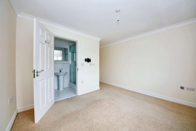 24 Doval Gardens, Tean, Stoke-on-Trent, ST10 4EX 10