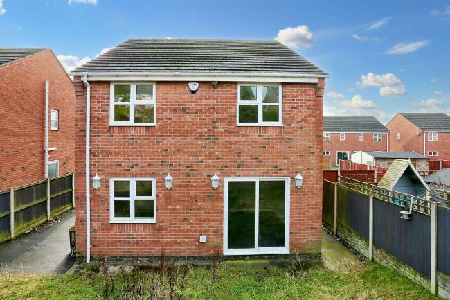 24 Doval Gardens, Tean, Stoke-on-Trent, ST10 4EX 10