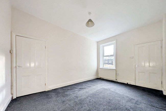 94 Chandos Street, Gateshead, NE8 4AB 5