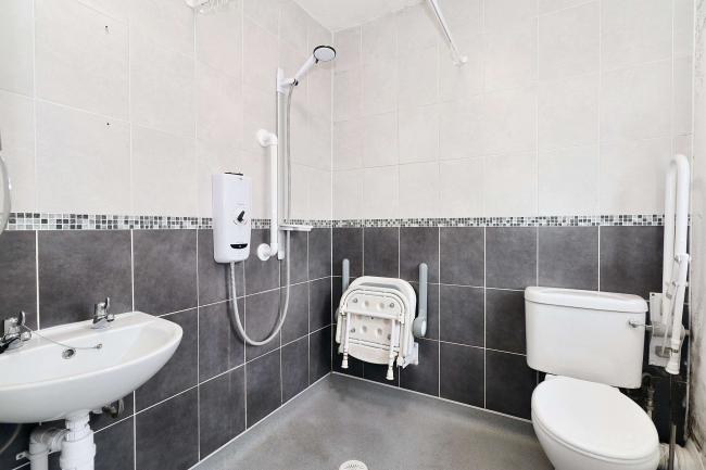 4 The Elms, Deerton Street, Teynham, Sittingbourne, Kent, ME9 9LH 9