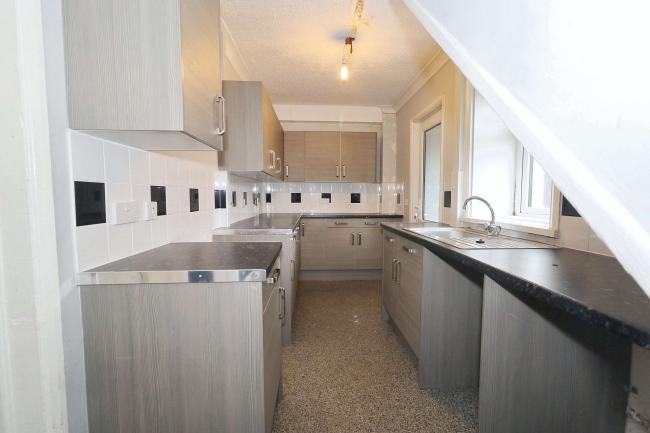 4 The Elms, Deerton Street, Teynham, Sittingbourne, Kent, ME9 9LH 9