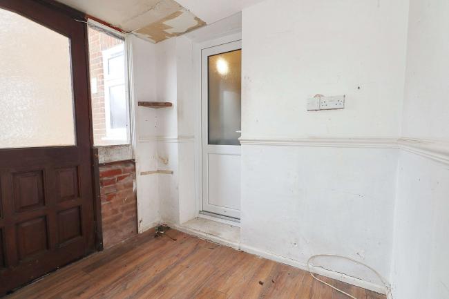 4 The Elms, Deerton Street, Teynham, Sittingbourne, Kent, ME9 9LH 9