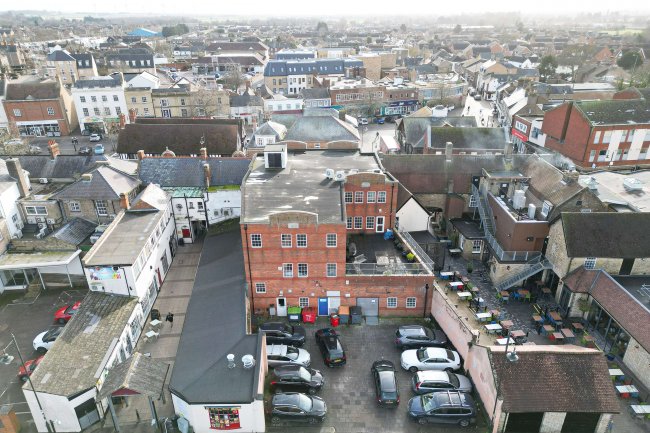 27-29 High Street, Biggleswade, Bedfordshire, SG18 0JE 10